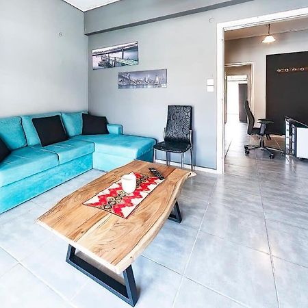 Topfloor Central Apt With Urban Views,3' To Metro Athens Exterior photo